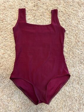 Yumiko Marieke square neck ballet leotard size M
